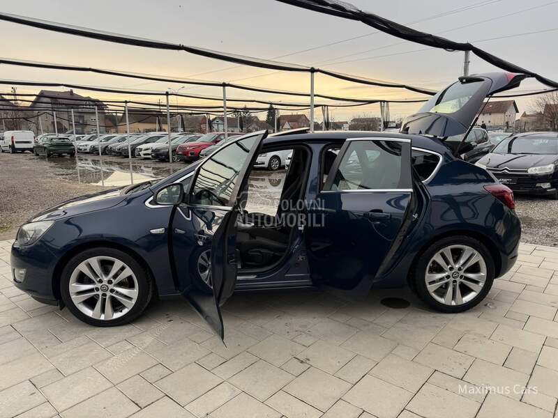 Opel Astra J 1.7 CDTI