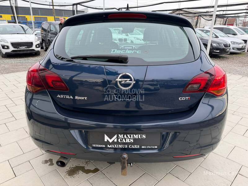 Opel Astra J 1.7 CDTI
