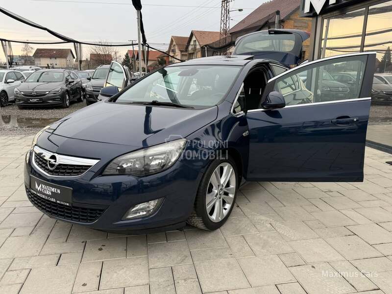 Opel Astra J 1.7 CDTI