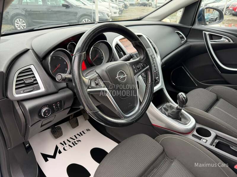 Opel Astra J 1.7 CDTI