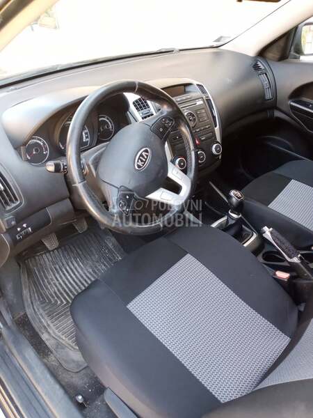 Kia cee`d 