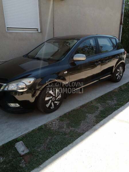 Kia cee`d 