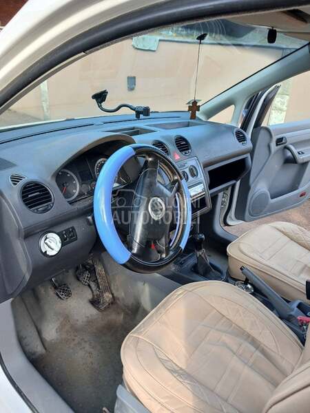 Volkswagen Caddy 
