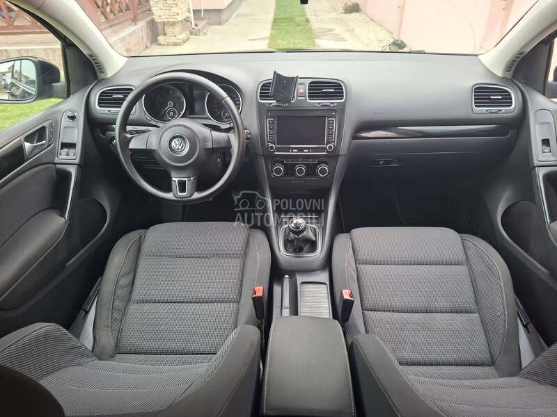 Volkswagen Golf 6 s.e.r.v.i.s.n.a