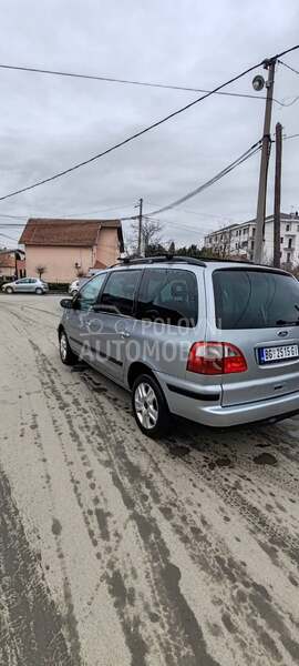 Ford Galaxy 1.9