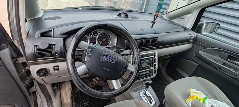 Ford Galaxy 1.9
