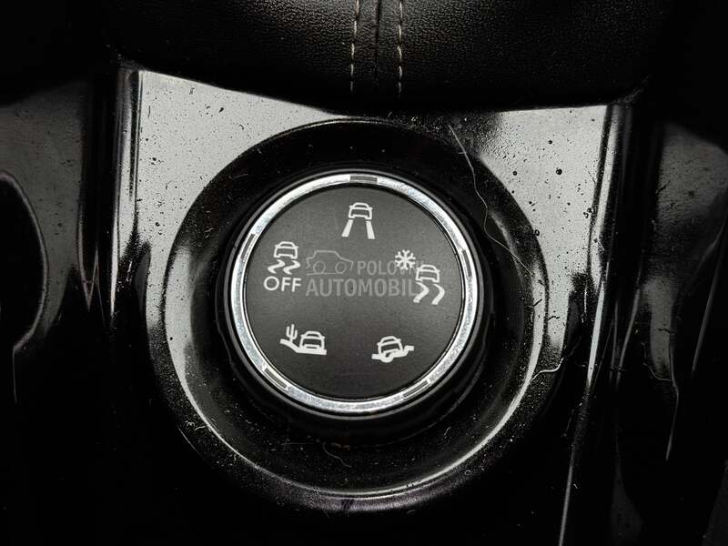 Peugeot 2008 1.6/EHDI/LED/ALLURE