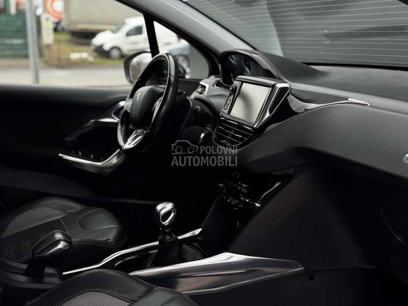 Peugeot 2008 1.6/EHDI/LED/ALLURE