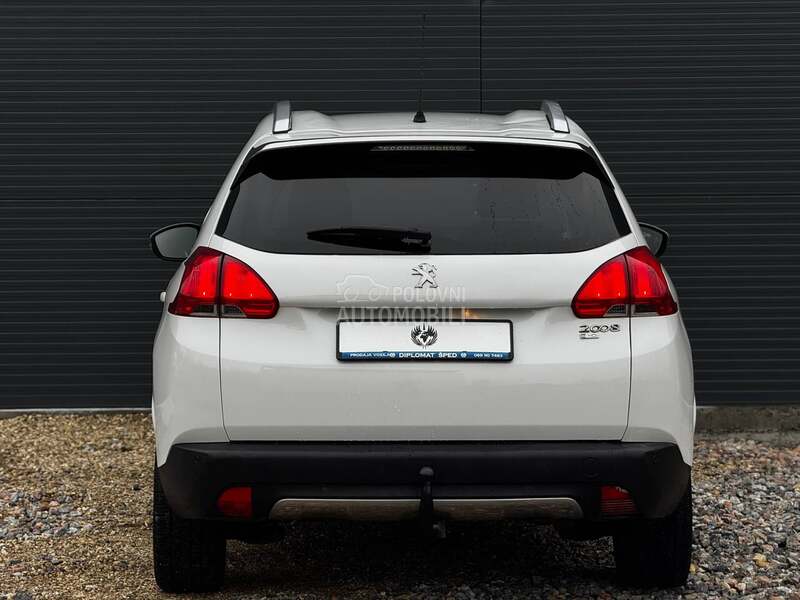 Peugeot 2008 1.6/EHDI/LED/ALLURE