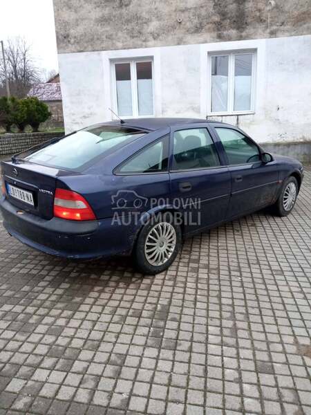Opel Vectra B 