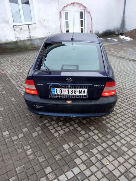 Opel Vectra B 