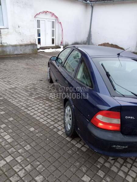 Opel Vectra B 