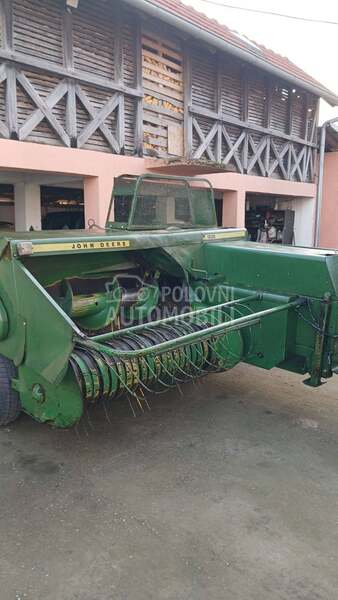 Fiatagri Hesston 5650 i JD 332