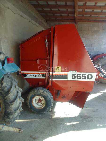 Fiatagri Hesston 5650 i JD 332