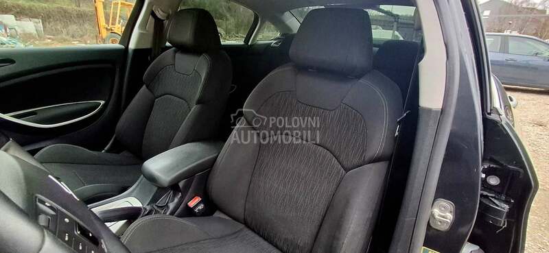 Citroen C5 1.6HDI/N.A.V/L.E.D