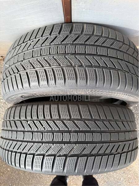 Continental 235/45 R18 Zimska