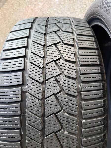 Continental 225/40 R18 Zimska