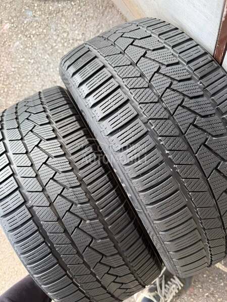 Continental 225/40 R18 Zimska