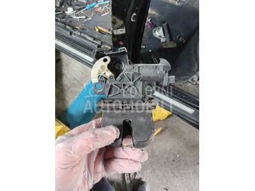 gepek brava za Audi A6 od 2004. do 2011. god.