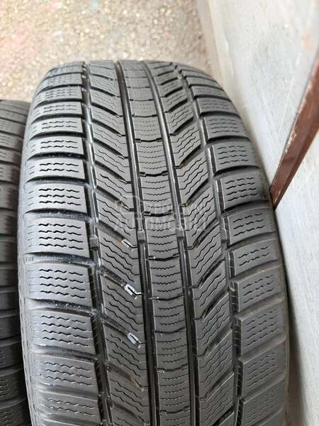Continental 225/45 R18 Zimska