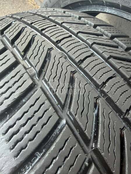 Continental 225/45 R18 Zimska