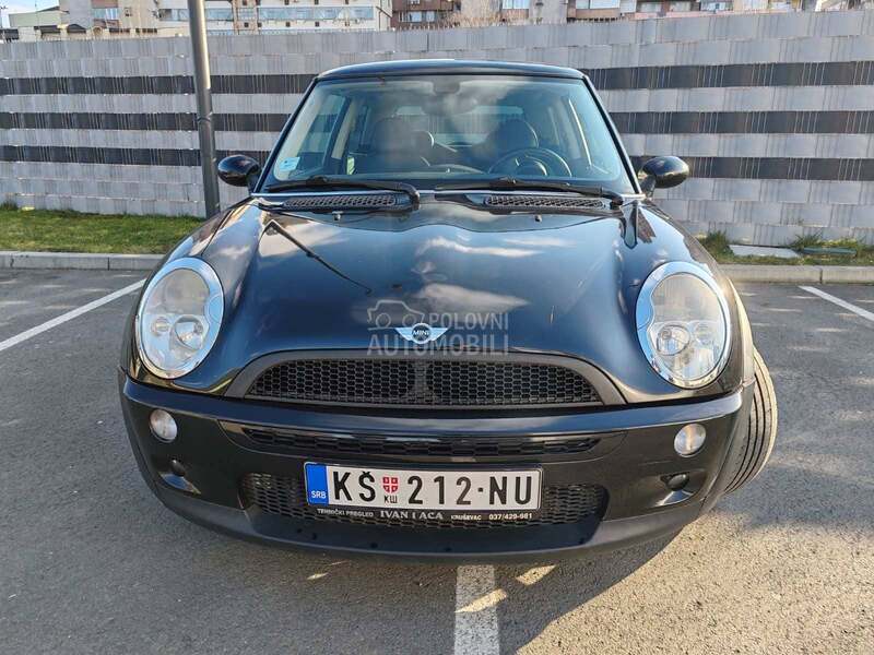MINI Cooper 1.6