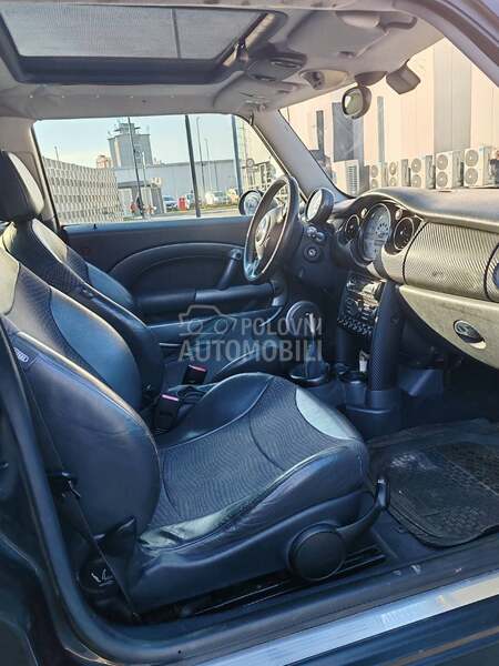 MINI Cooper 1.6
