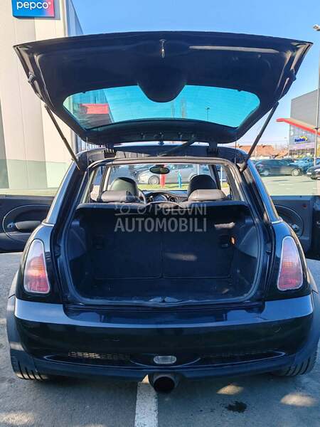MINI Cooper 1.6