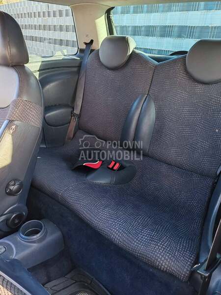 MINI Cooper 1.6
