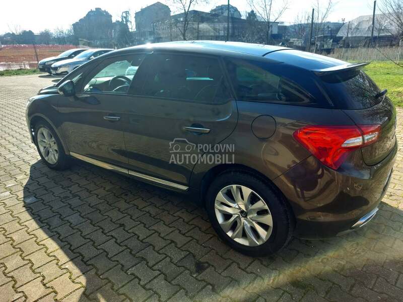 Citroen DS5 