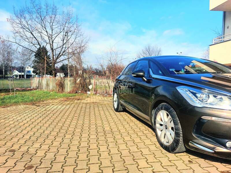 Citroen DS5 