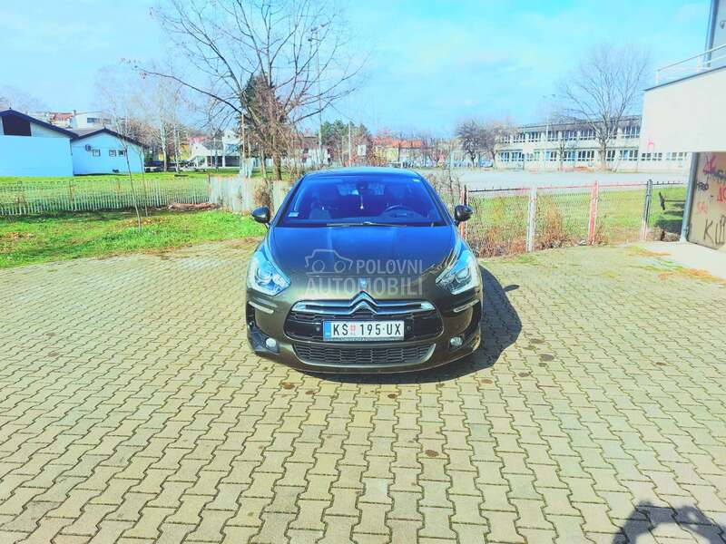 Citroen DS5 