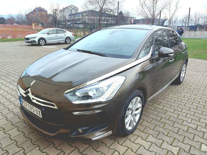 Citroen DS5 