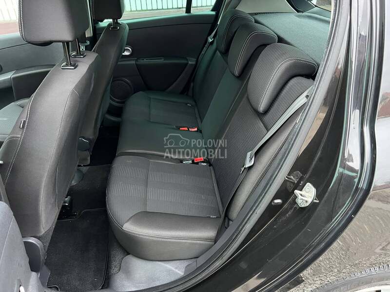 Renault Clio 133.000 K.M/OPREMA