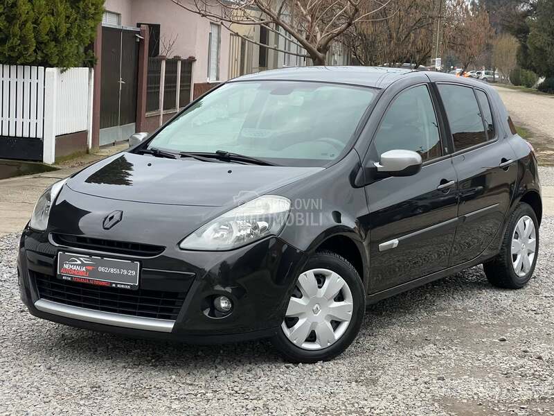 Renault Clio 133.000 K.M/OPREMA