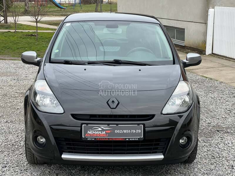 Renault Clio 133.000 K.M/OPREMA