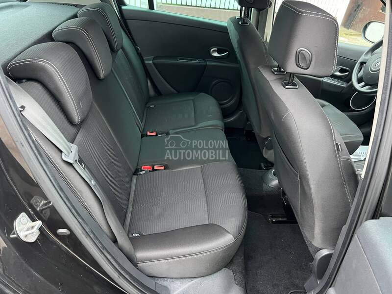 Renault Clio 133.000 K.M/OPREMA