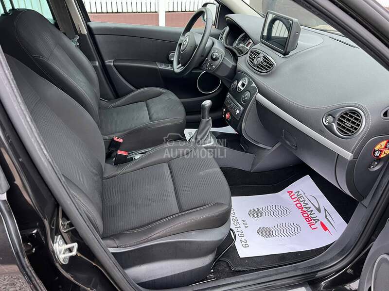 Renault Clio 133.000 K.M/OPREMA