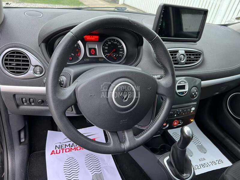 Renault Clio 133.000 K.M/OPREMA