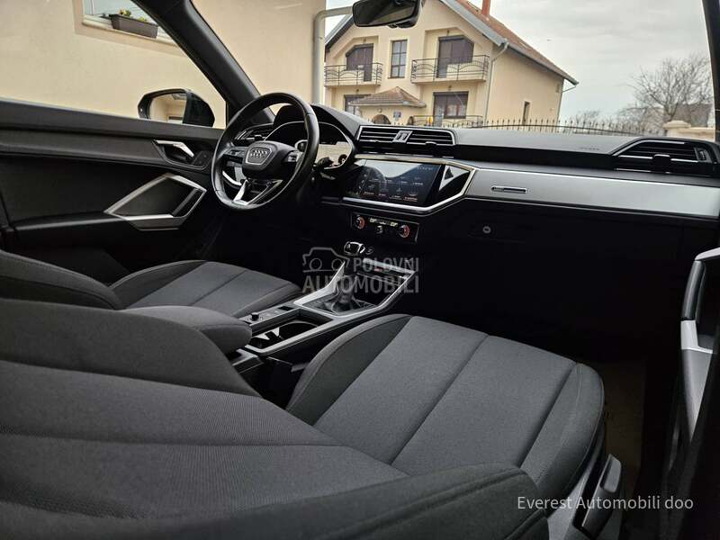 Audi Q3 2.0TDi/SONOS/