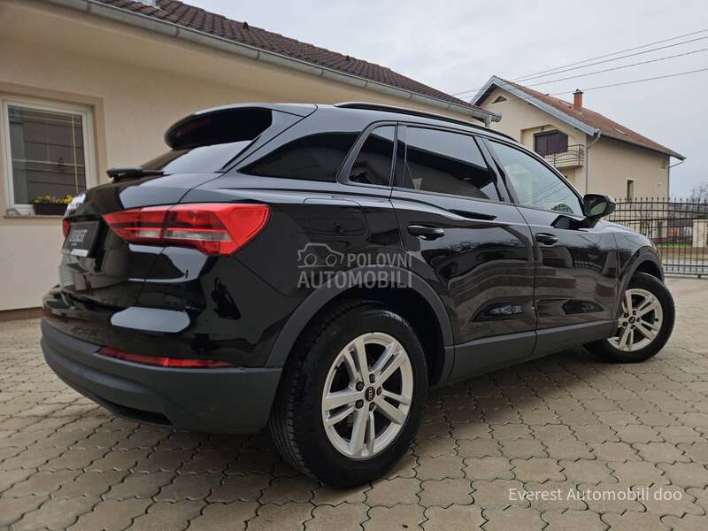 Audi Q3 2.0TDi/SONOS/