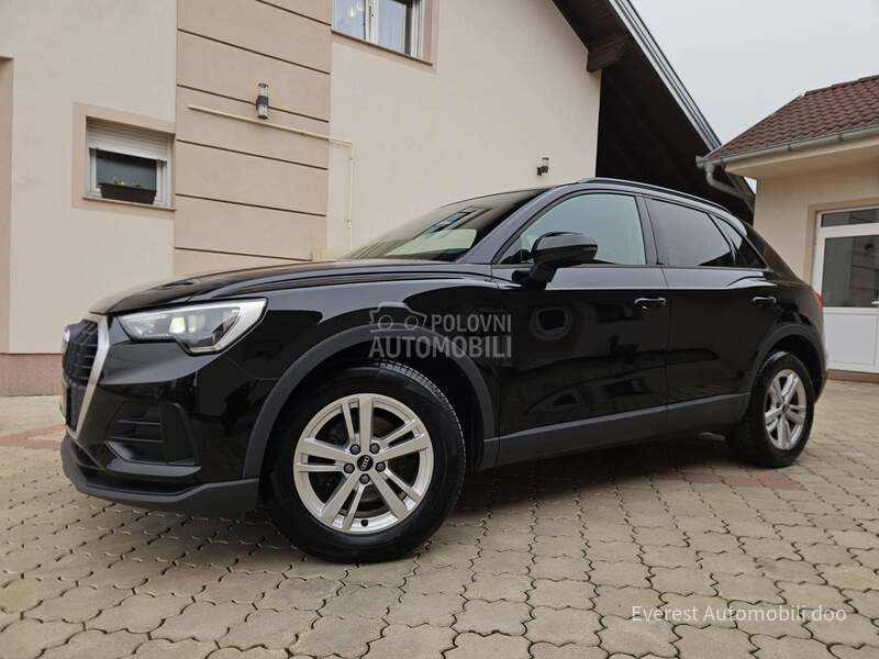 Audi Q3 2.0TDi/SONOS/