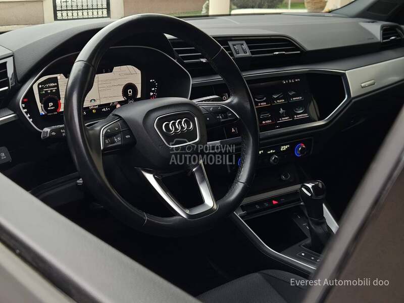 Audi Q3 2.0TDi/SONOS/