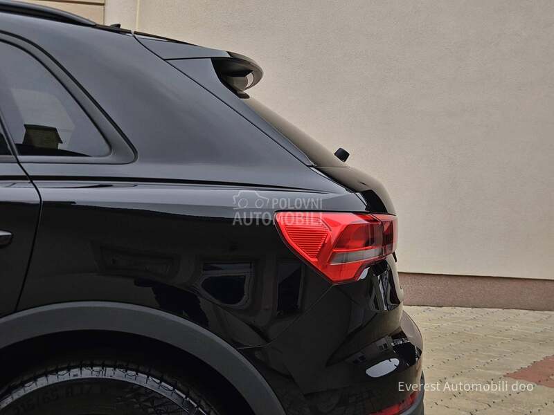 Audi Q3 2.0TDi/SONOS/