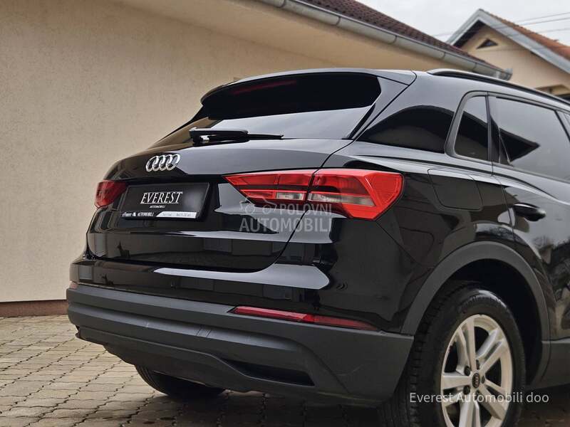 Audi Q3 2.0TDi/SONOS/