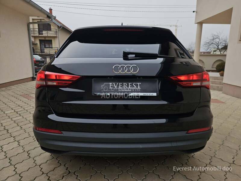 Audi Q3 2.0TDi/SONOS/