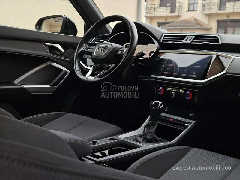 Audi Q3 2.0TDi/SONOS/