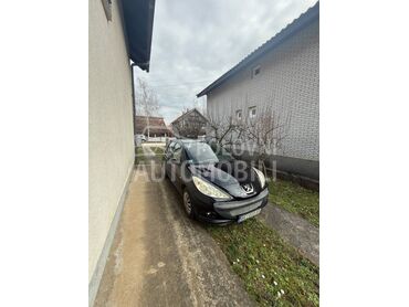 Peugeot 206 plus 1360