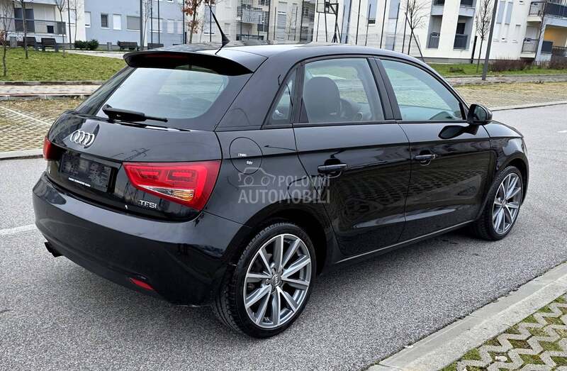 Audi A1 5V  L.E.D / N.O.V