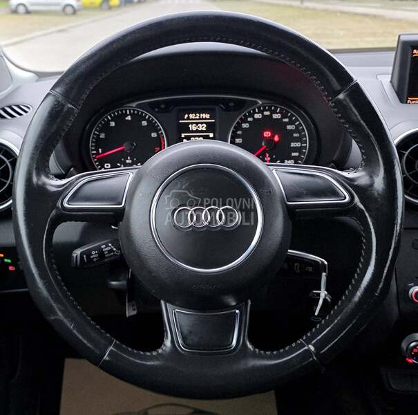 Audi A1 5V  L.E.D / N.O.V